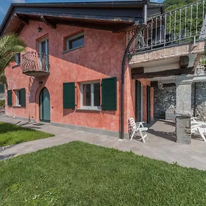 Villa Privata Con Piscina, Colonno