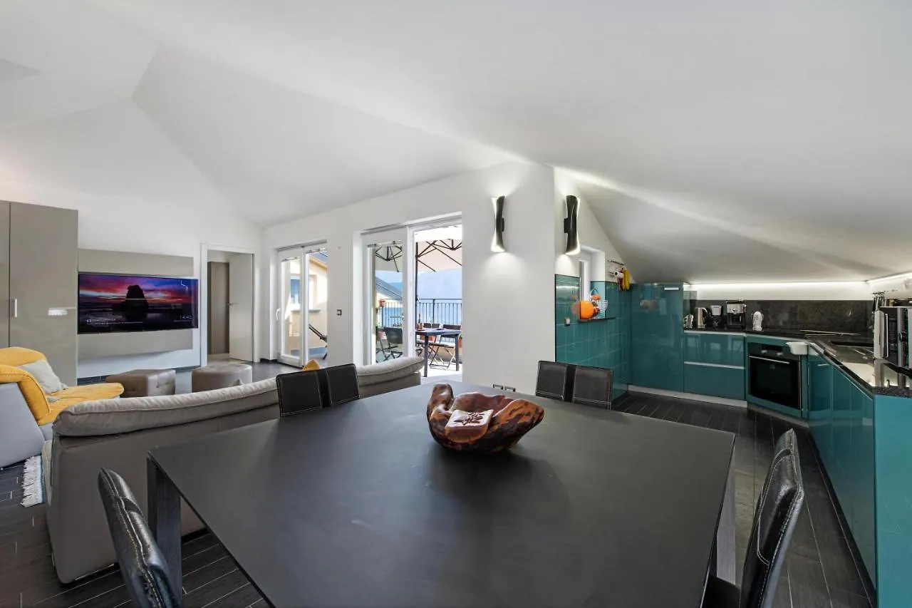 Colonno Penthouse Villa Holiday home
